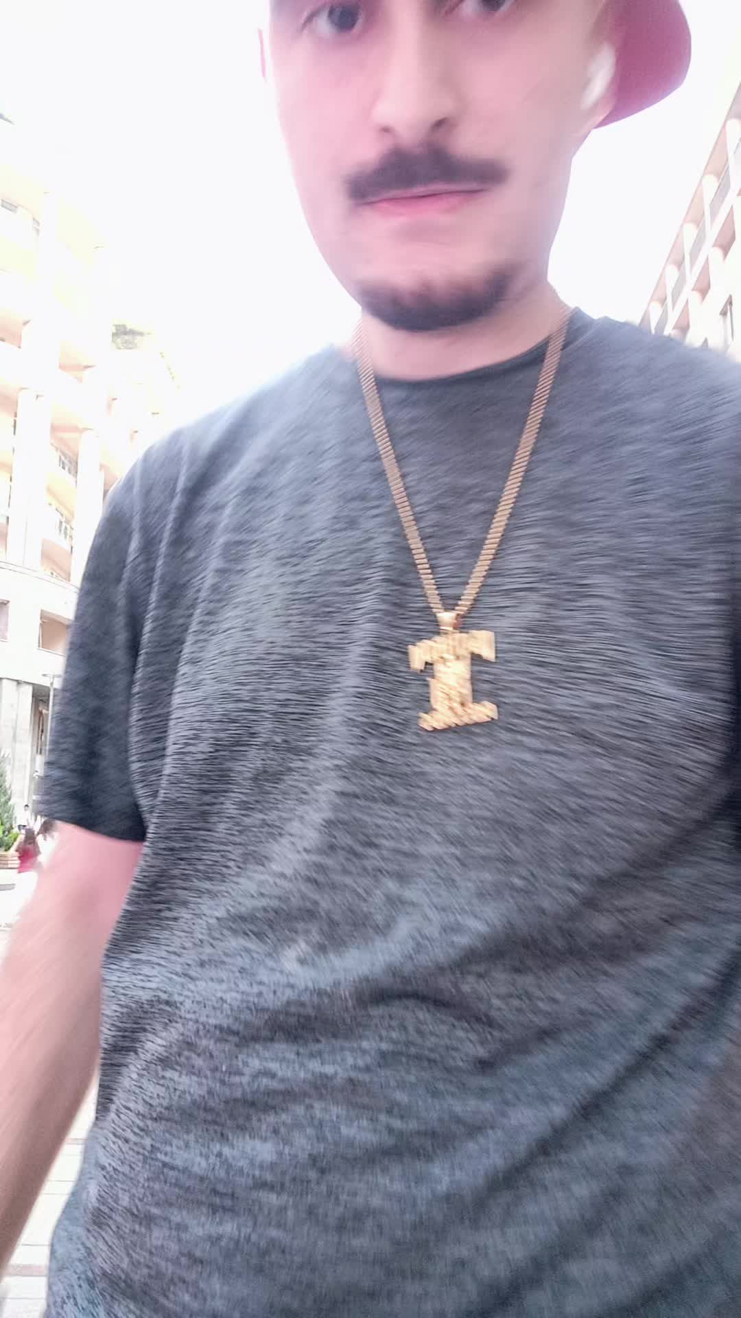 @Թուփակ Շակուր 🖊