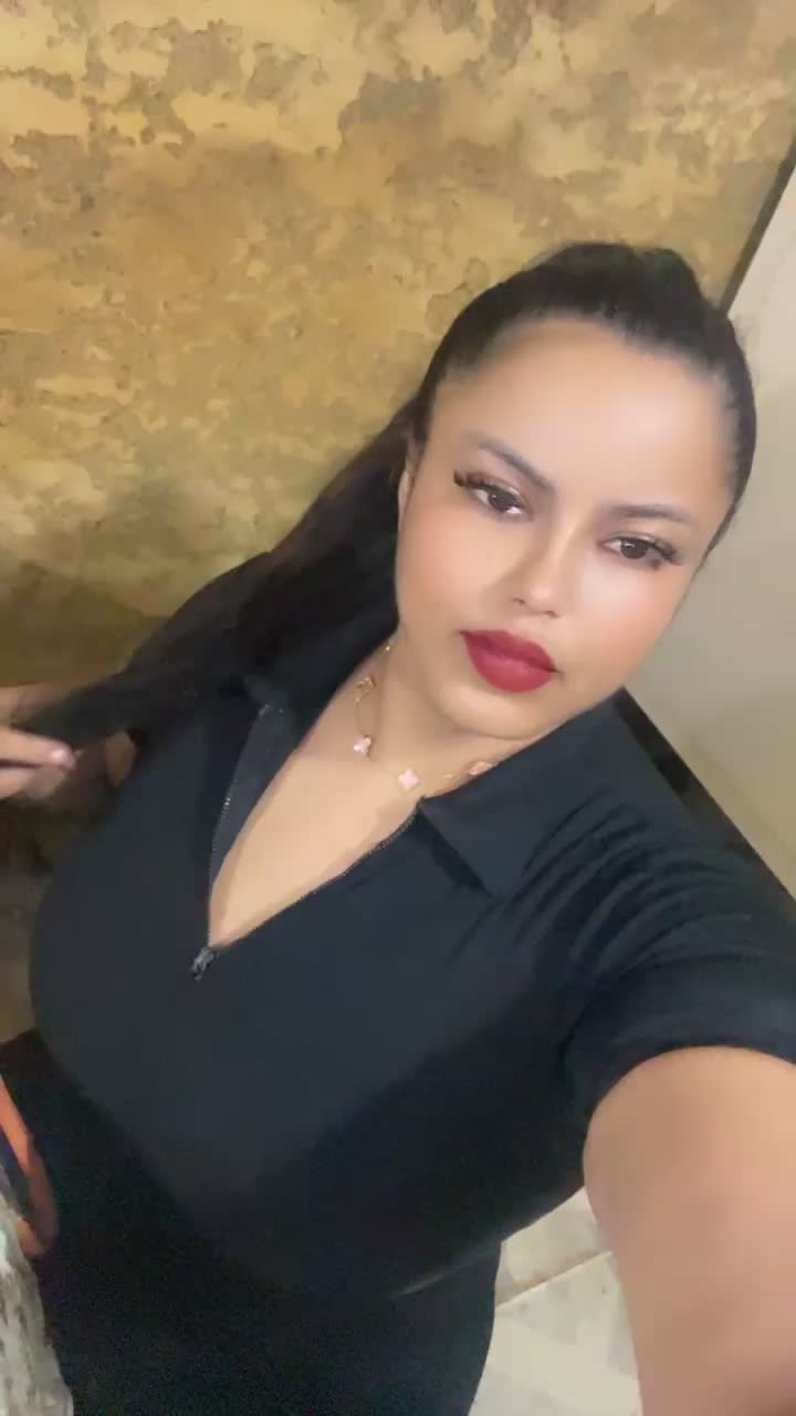 @djoumana Élégant