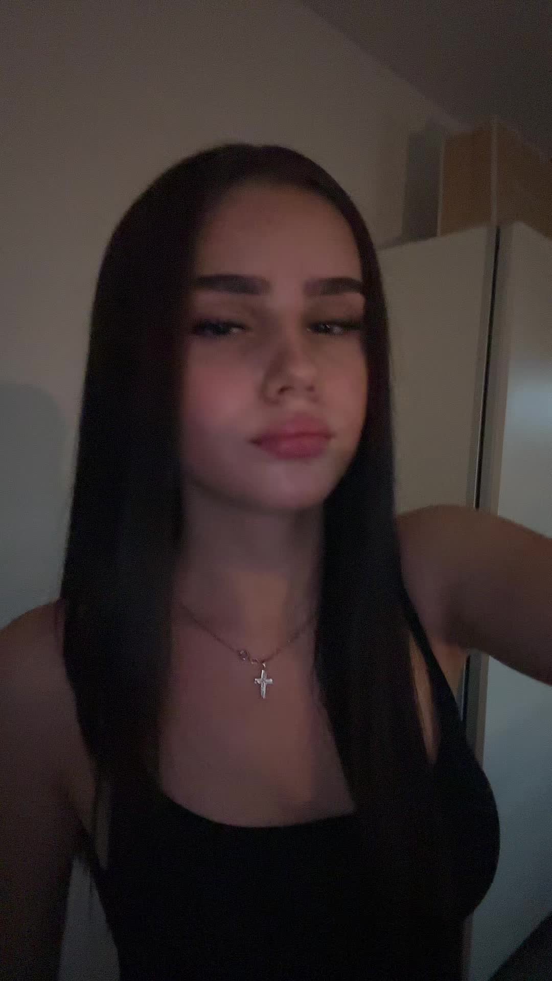 @𝐖𝐡𝐨𝐬.𝐡𝐚𝐧𝐧𝐚𝐡