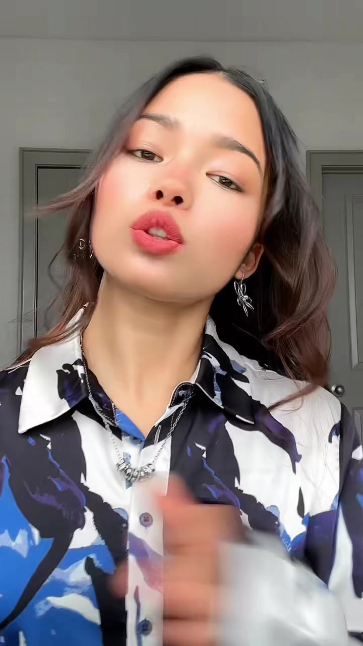 @S:)🦚❤️