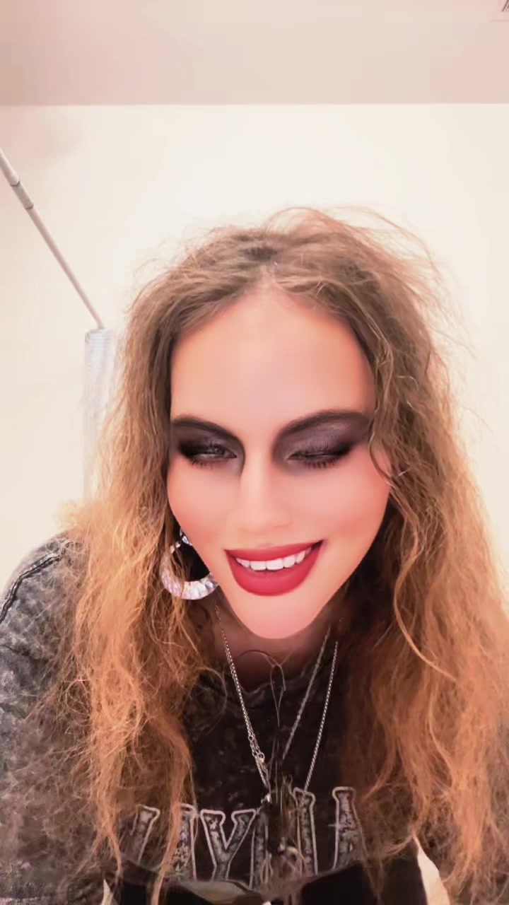 @Jade259924
