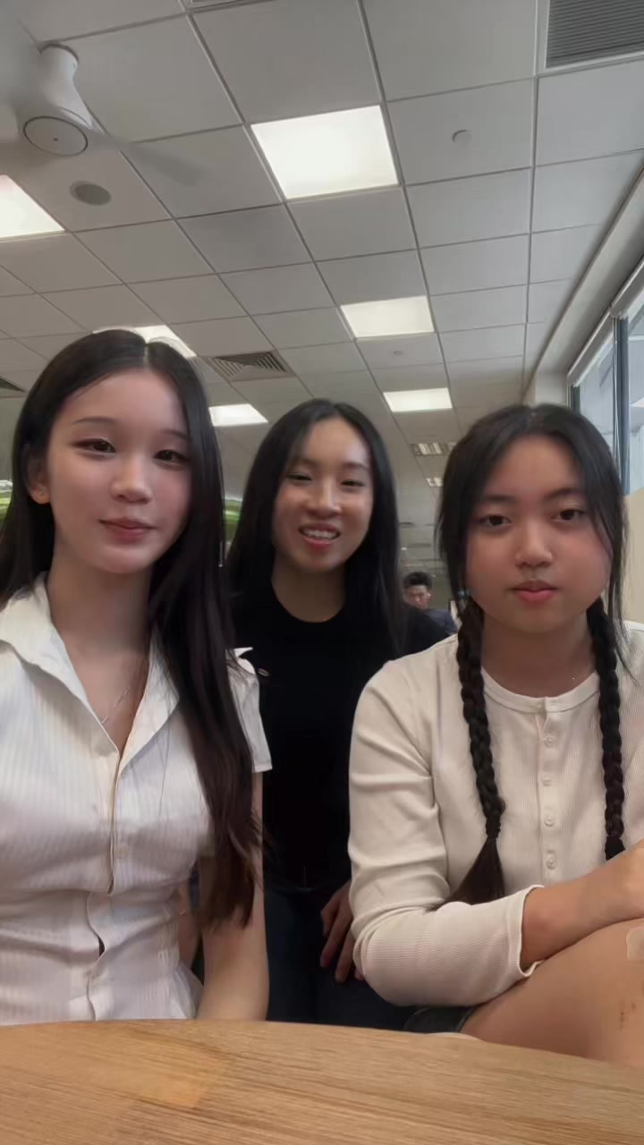 @clarizz ∘ ∘ ∘ ( &deg;ヮ&deg; ) ?