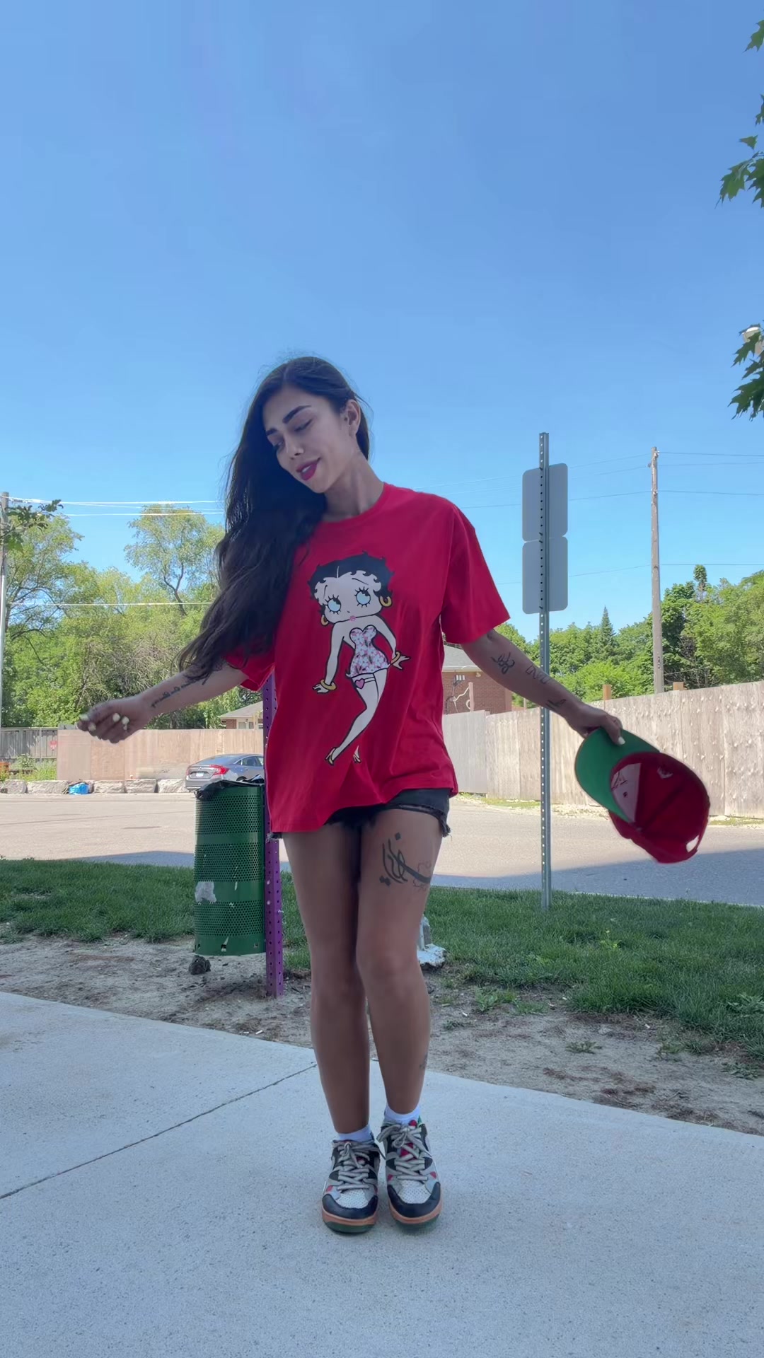 @elnazzz.qasemi