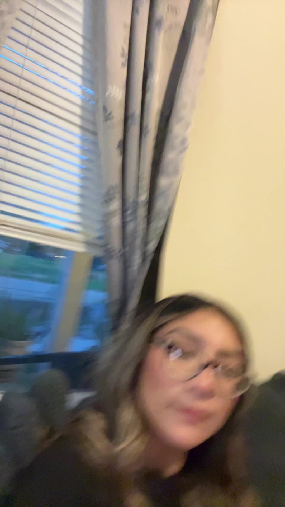 @Laura Felan