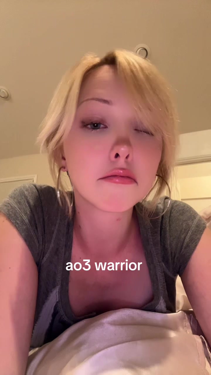 @moon
