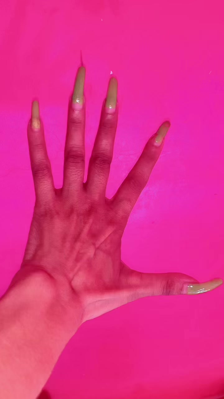 @AK 47