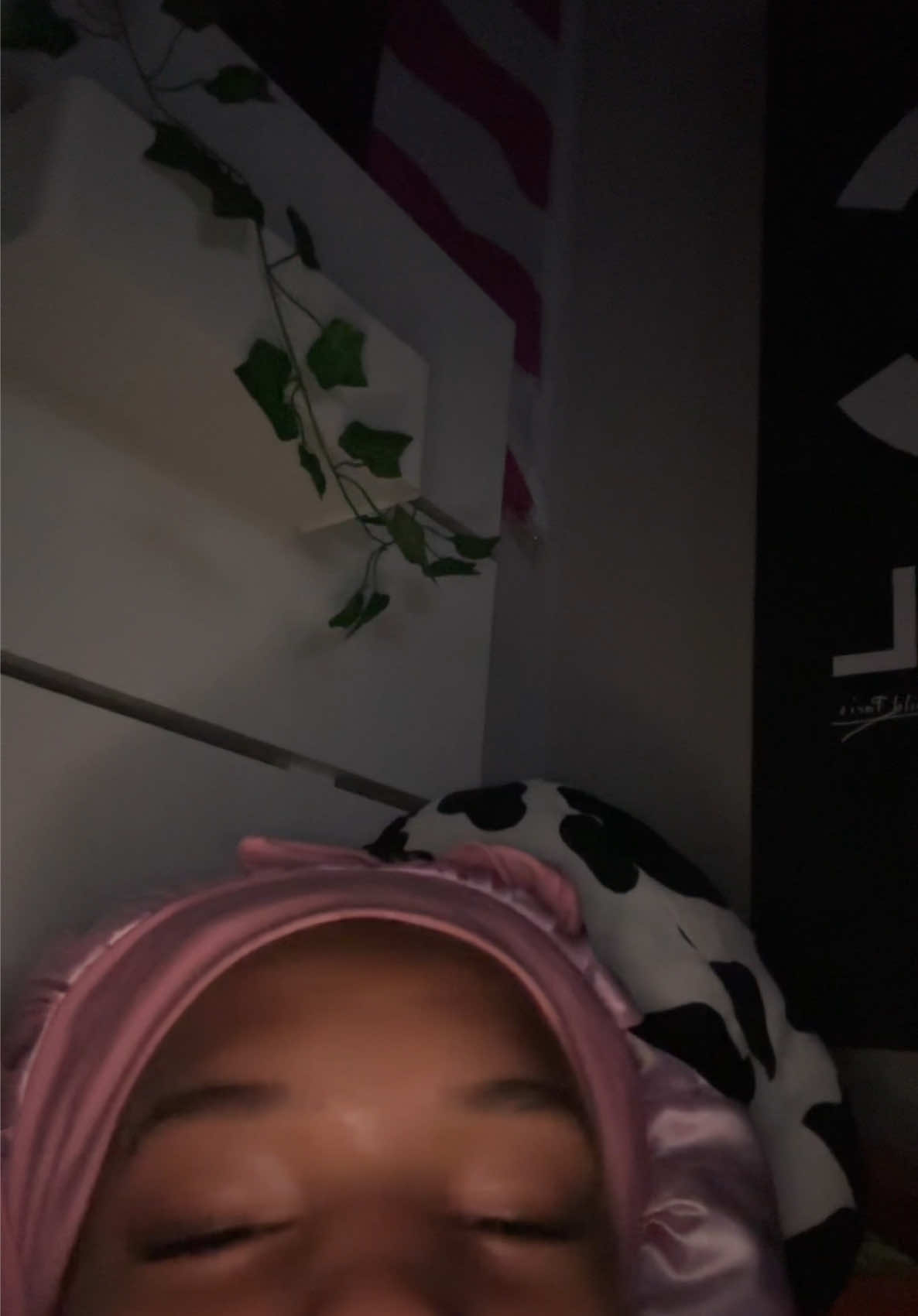 @shaimonroe