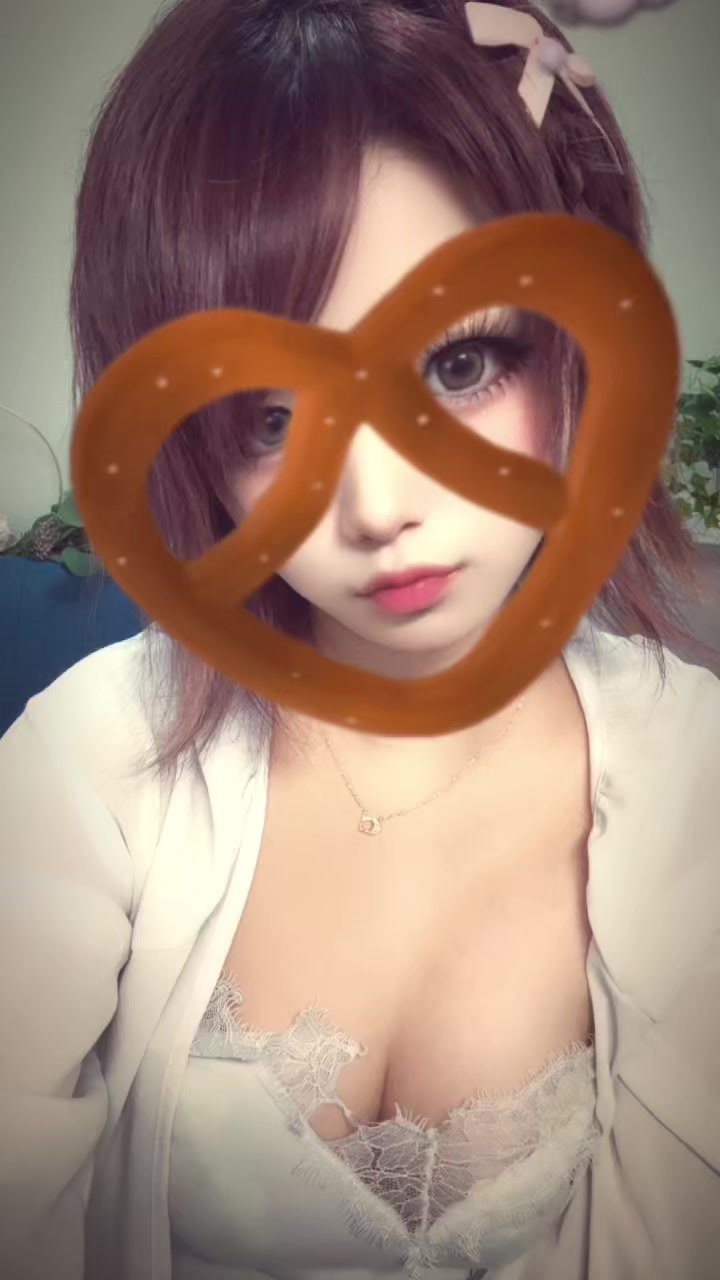 @🦋🐳みぃ🩷