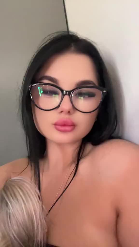 @sziriruriru.