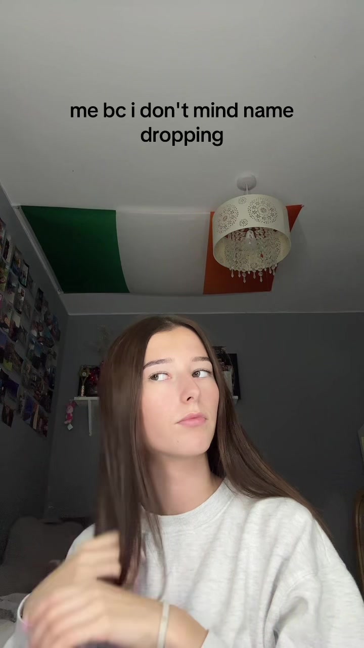 @👑