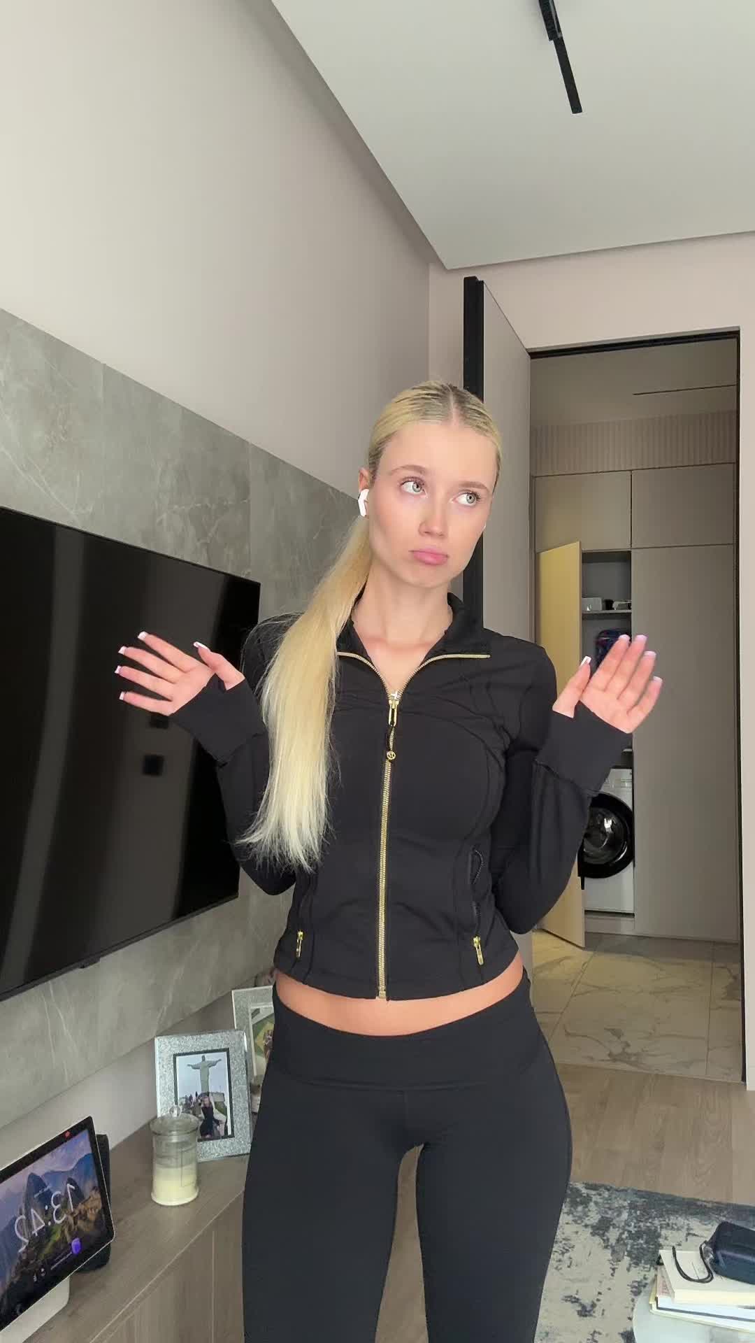 @Polina Malinovskaya