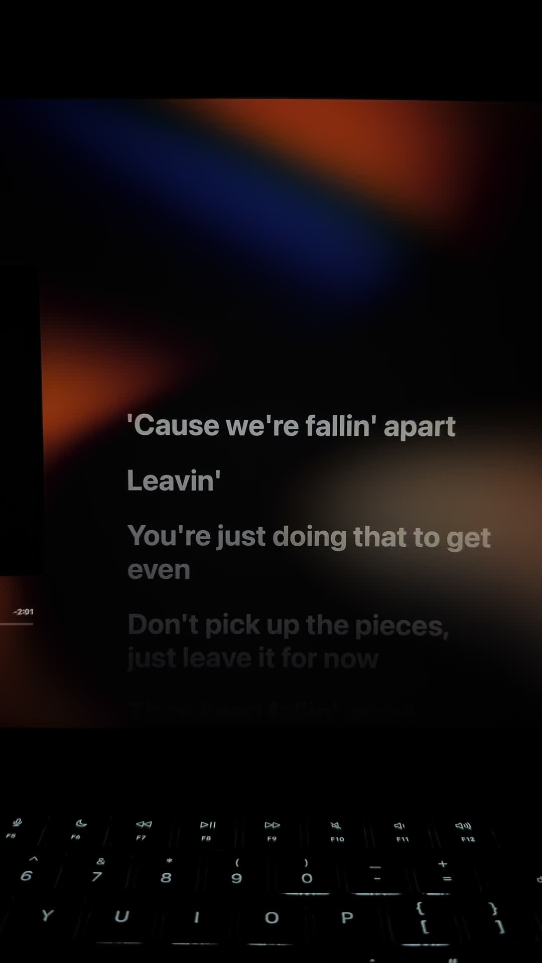 @lyricszn
