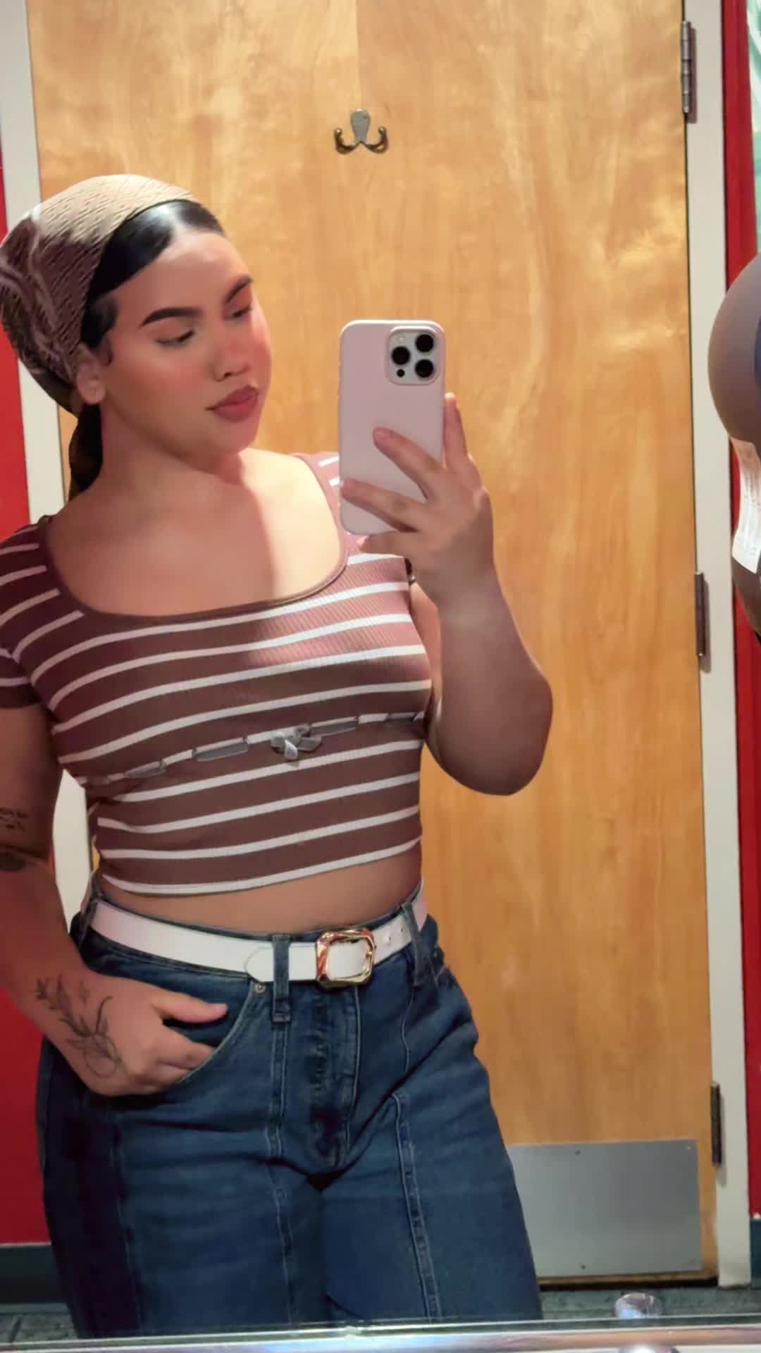 @️