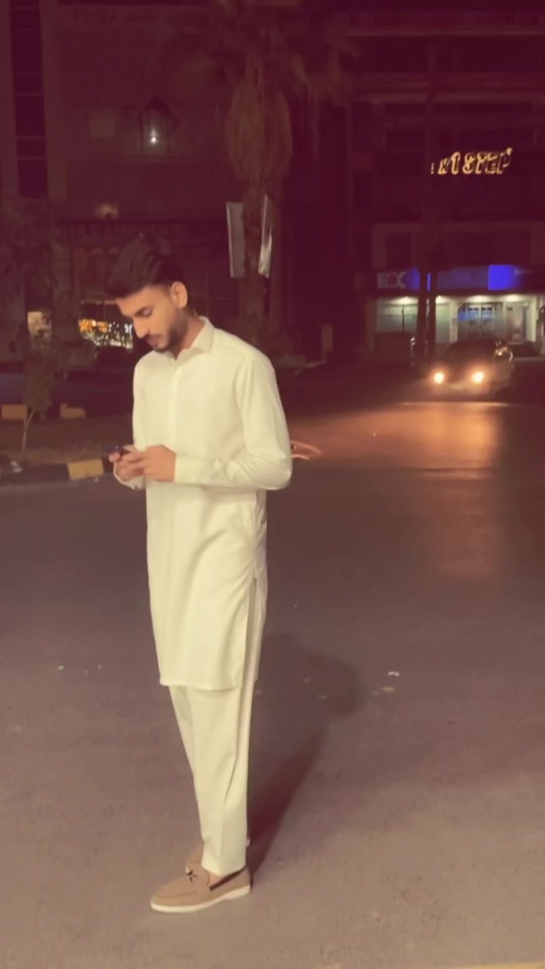 @میاں نورعجم