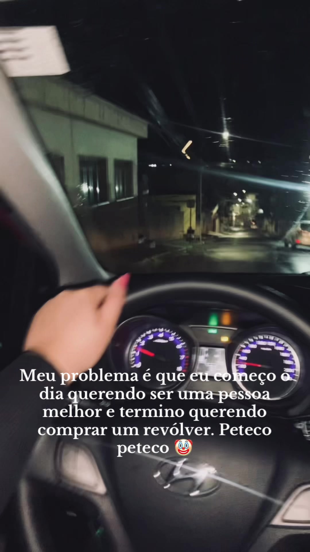 @_Ana
