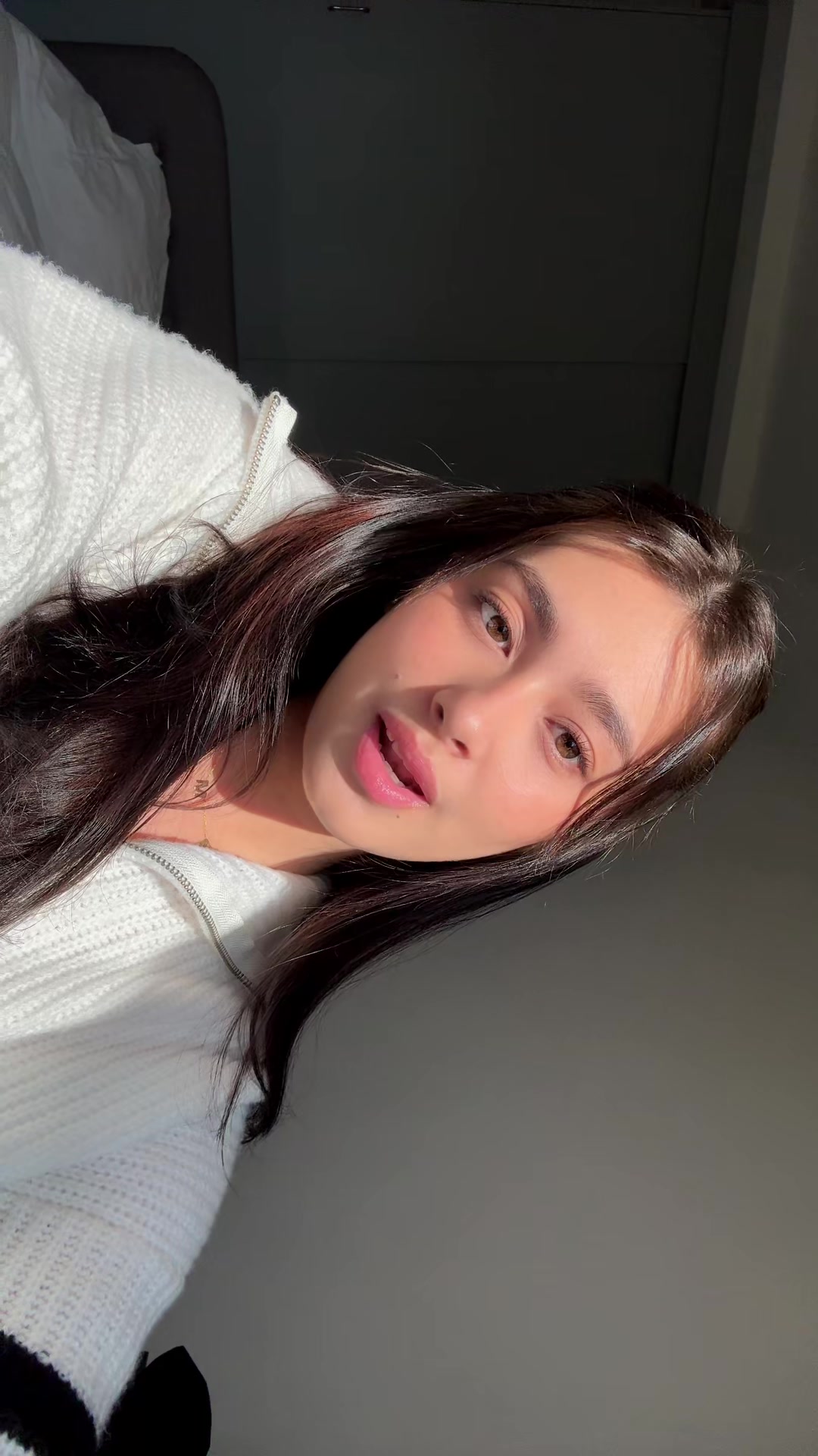 @samanthaleepettit on IG