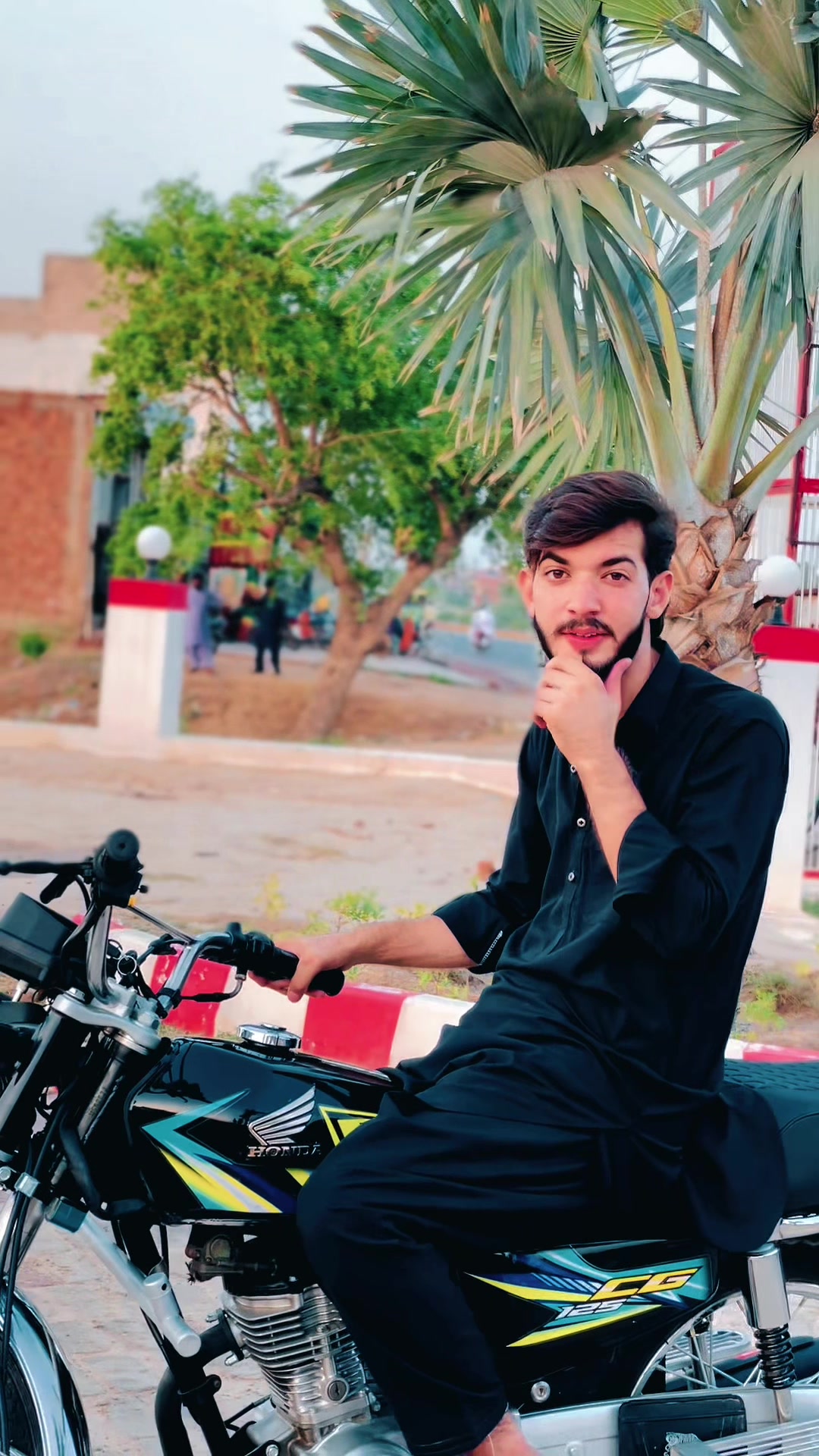 @Meحar عزیر 🚩