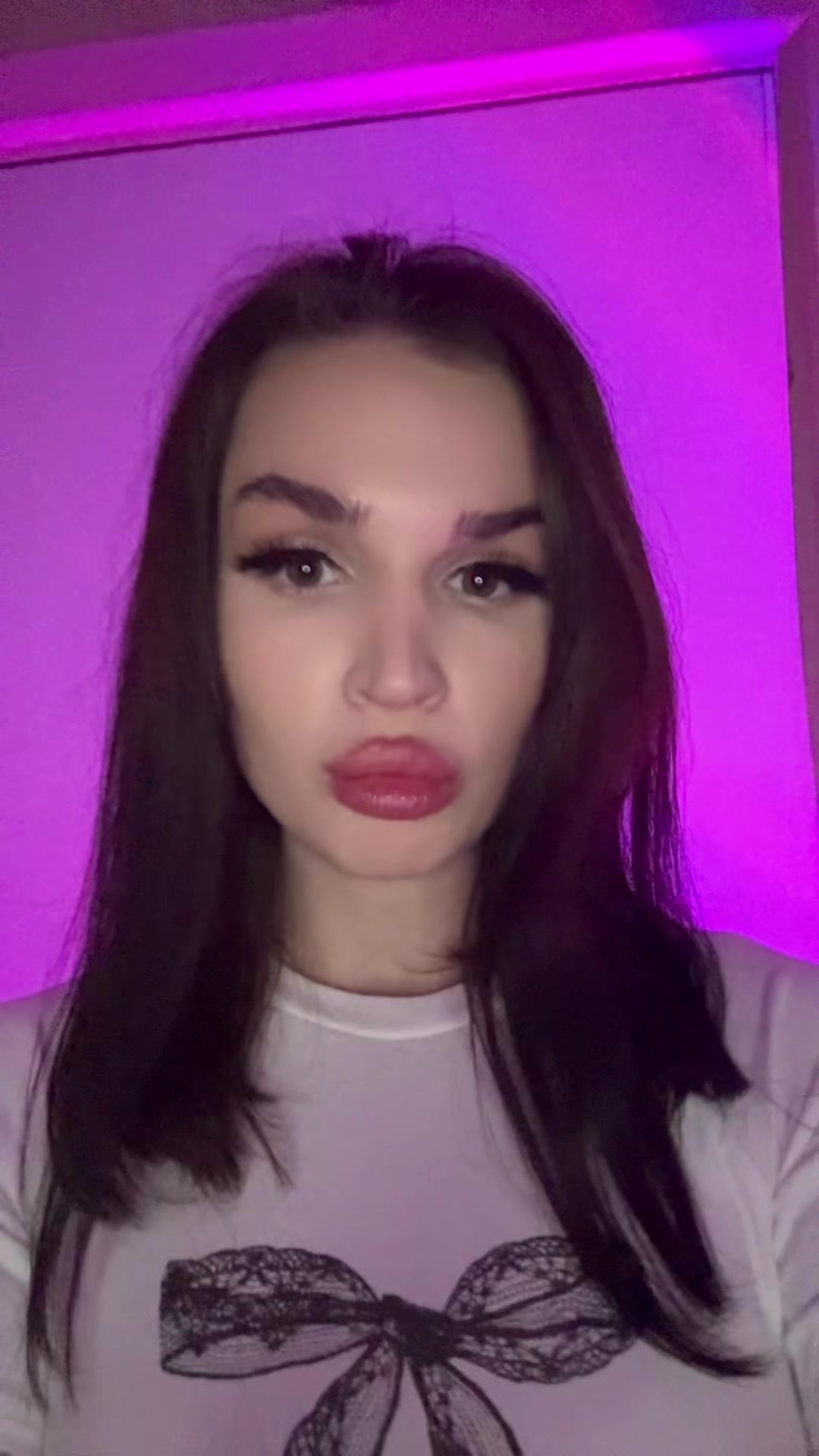 @Aktenas_