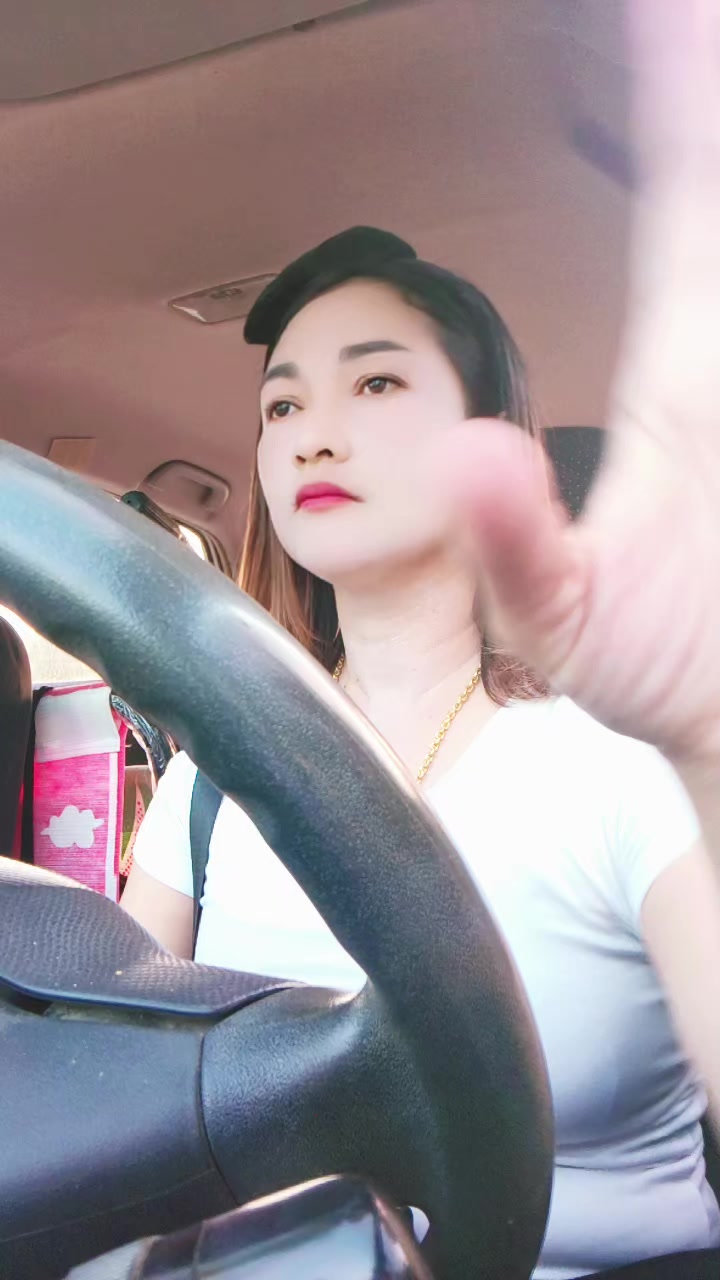@น้ำผึ้ง บ้านมะหิงค์