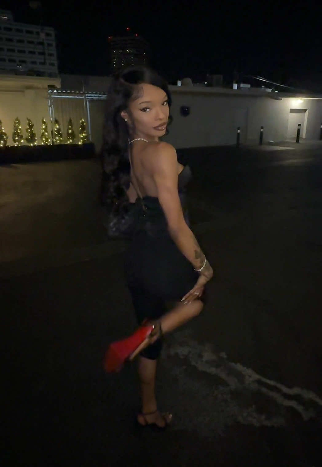 @_lashaelee