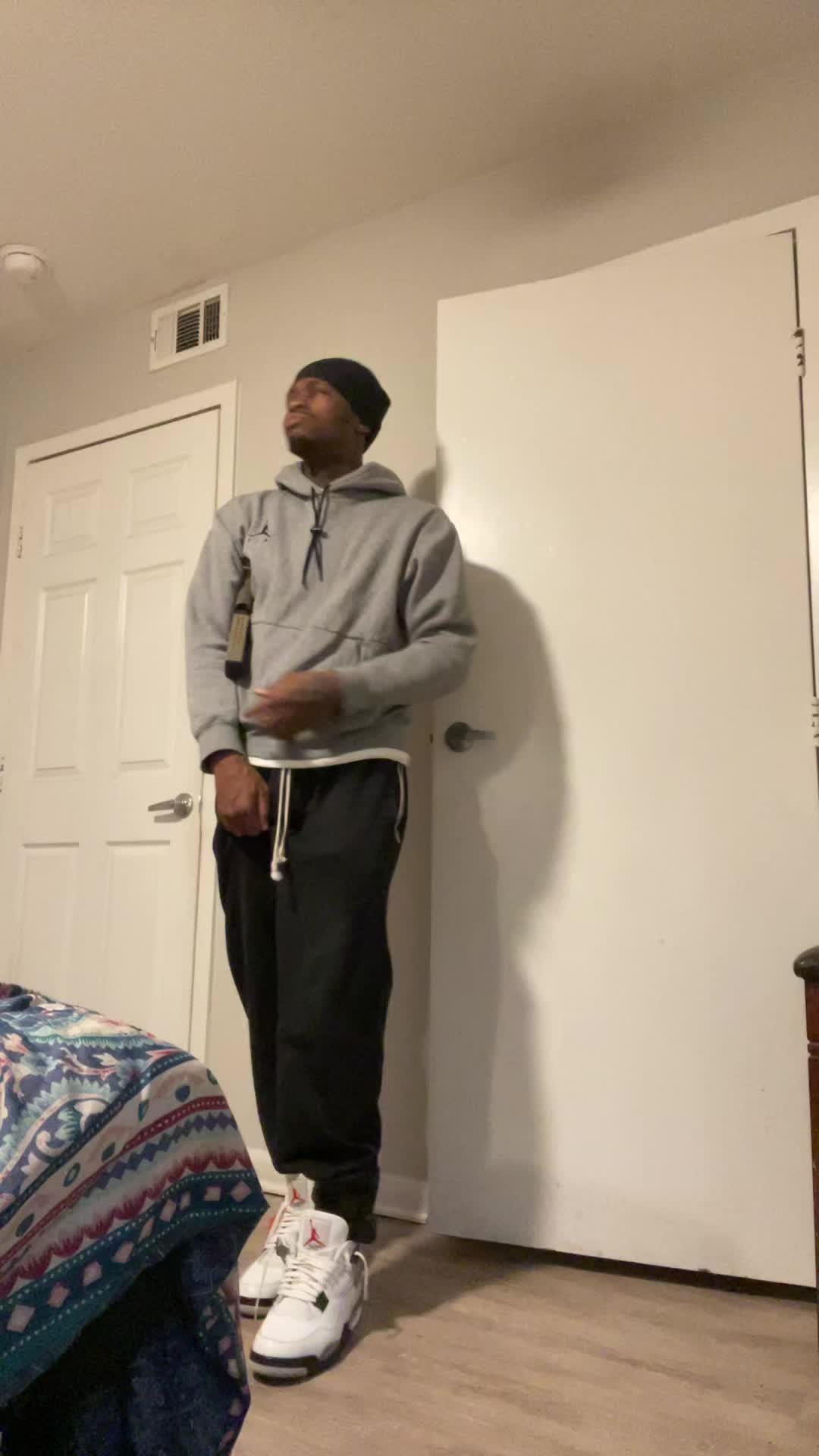 @24
