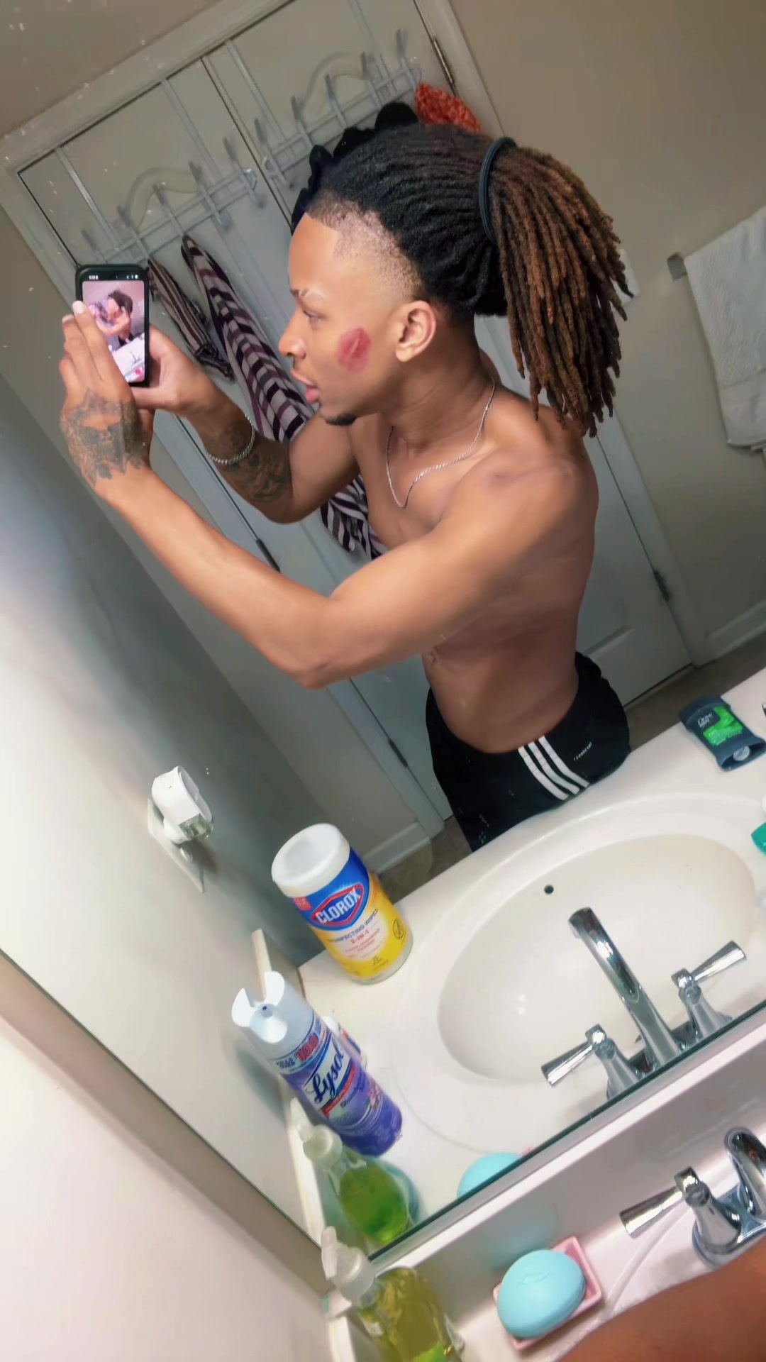 @str8fetti