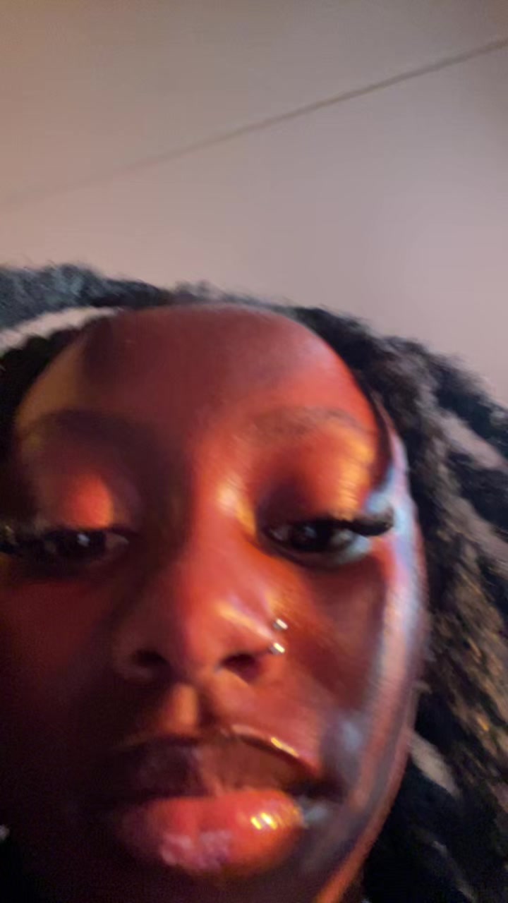 @dark_dindy97