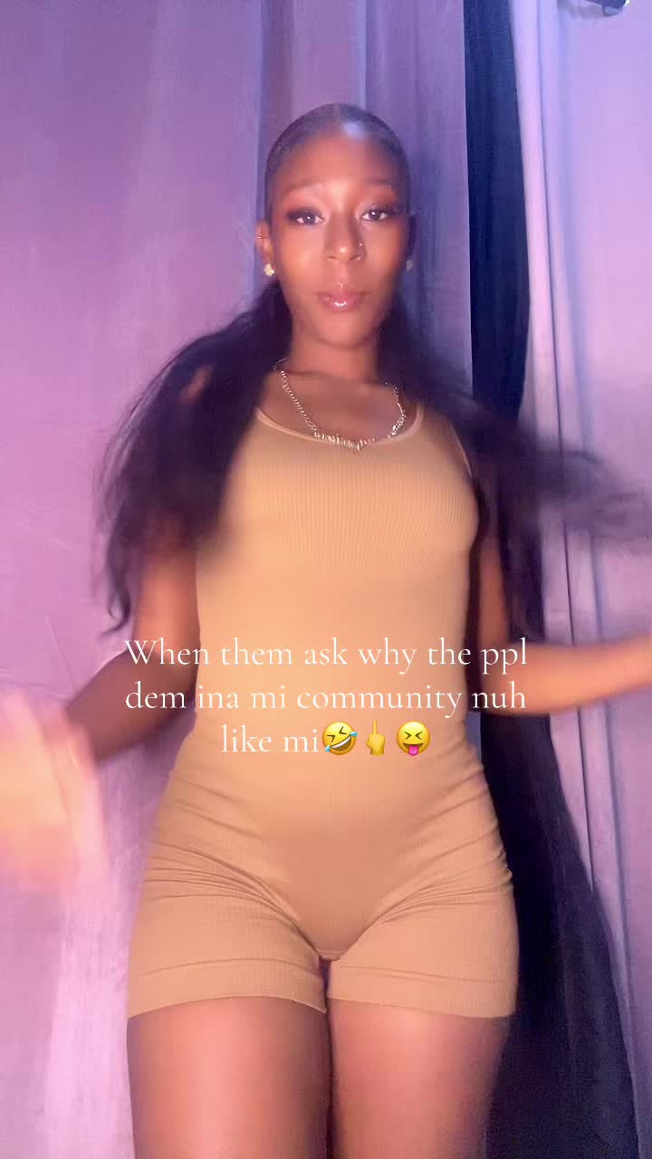 @Nealla__
