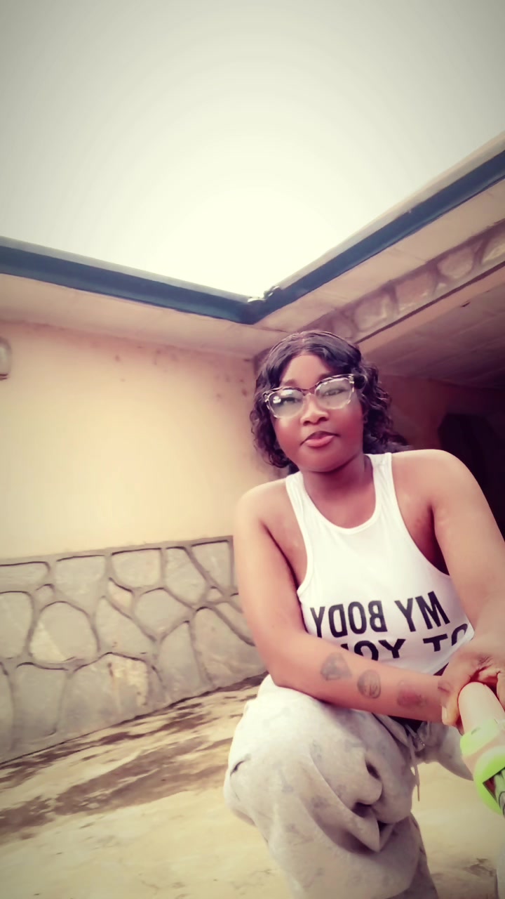 @GHANA_GIRL
