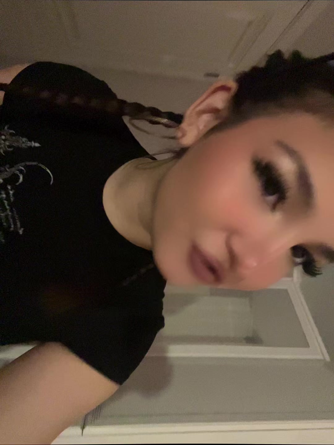 @Karina