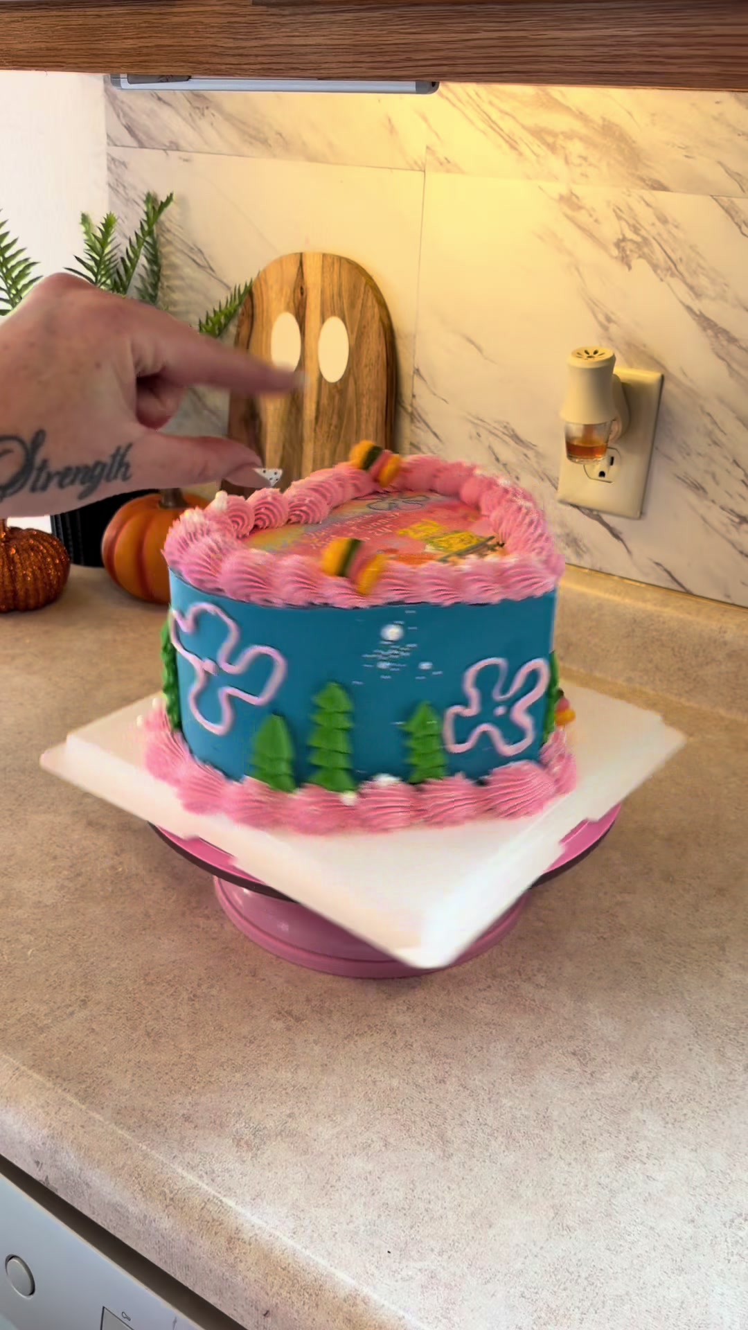 @Kellsie Cakes