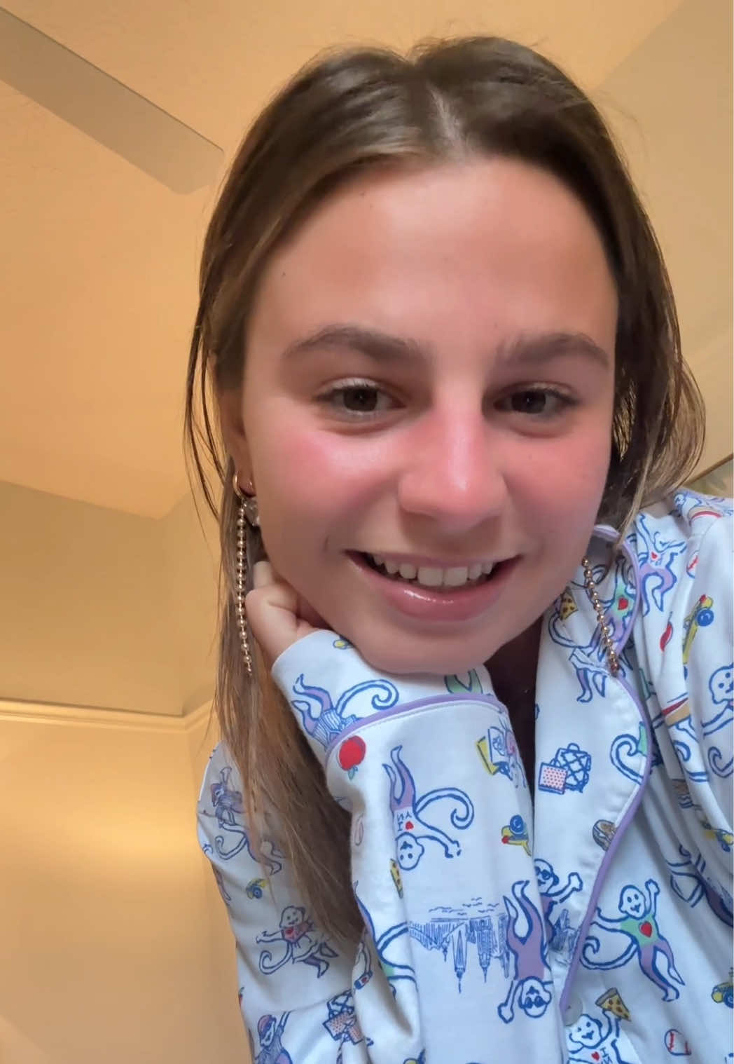 @oliviahudson