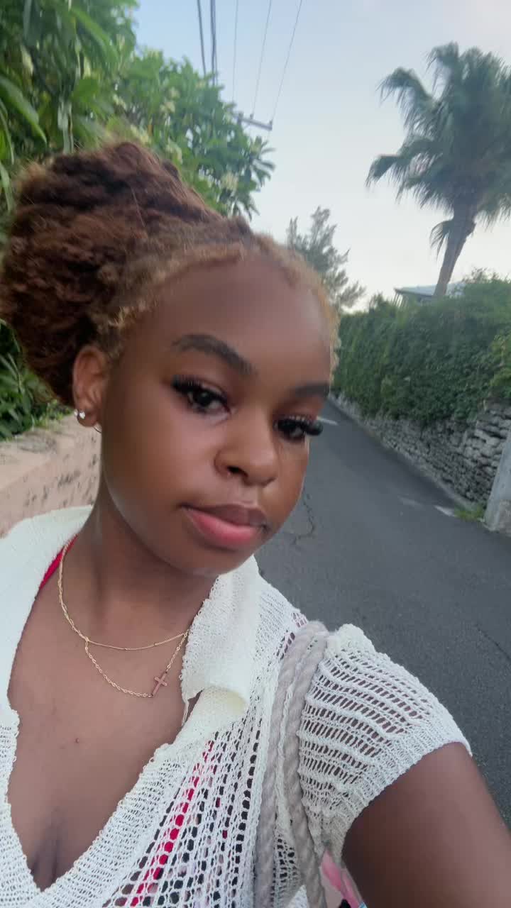 @thatonelovergirl
