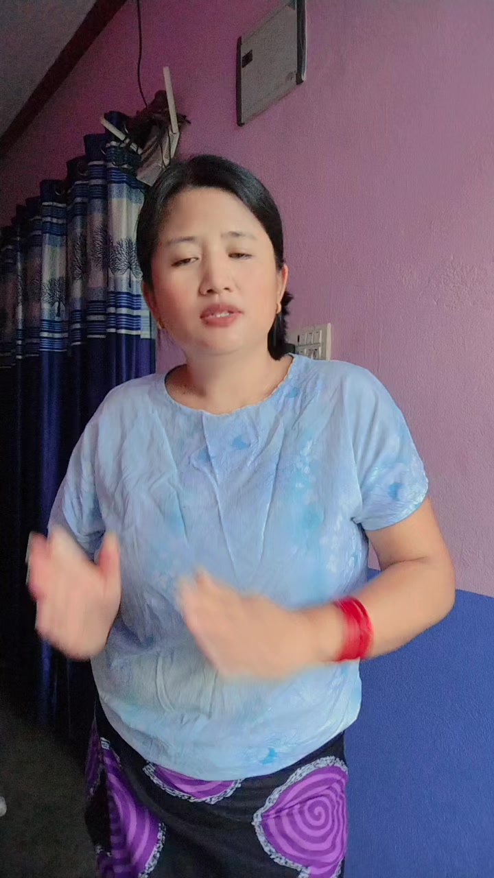 @Maya gurung