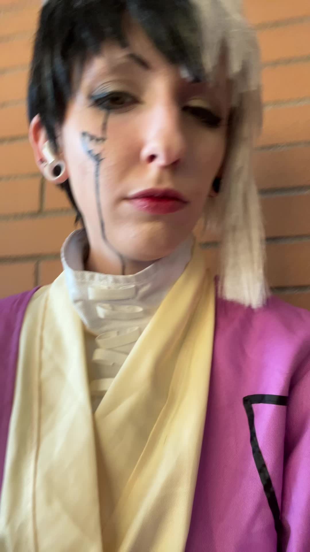 @emoampora