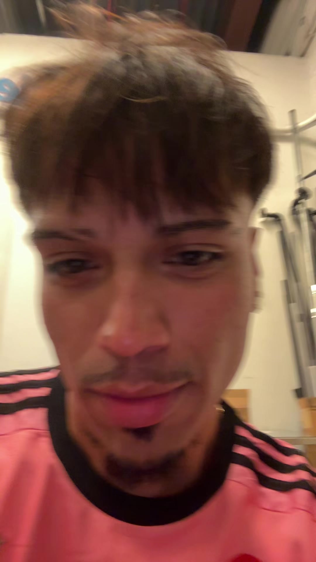 @morefonz2x