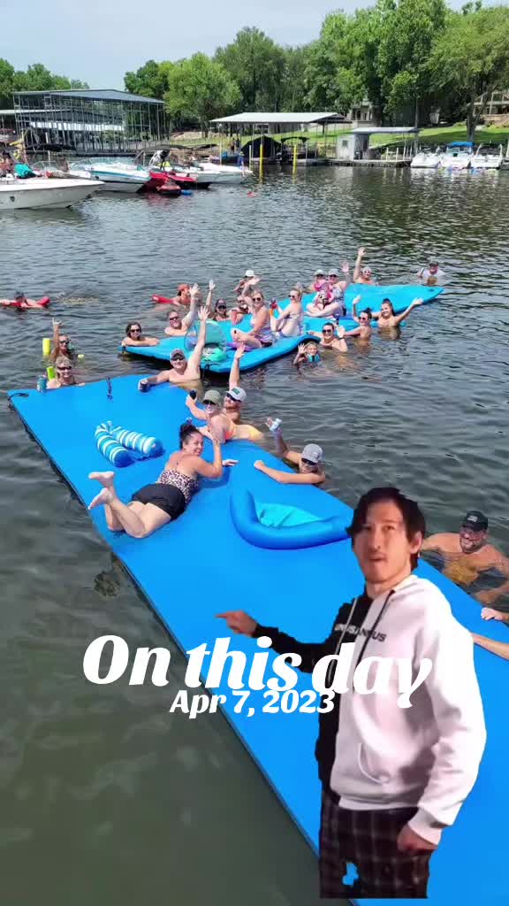 @FloatingMats.com