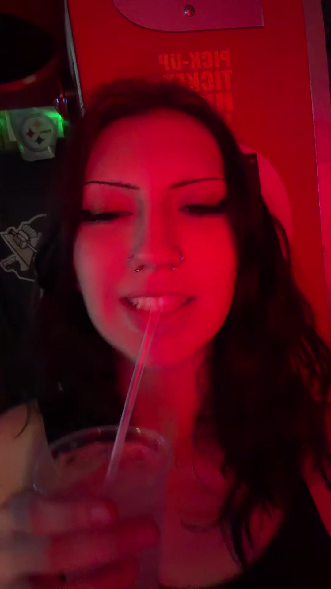 @taryn