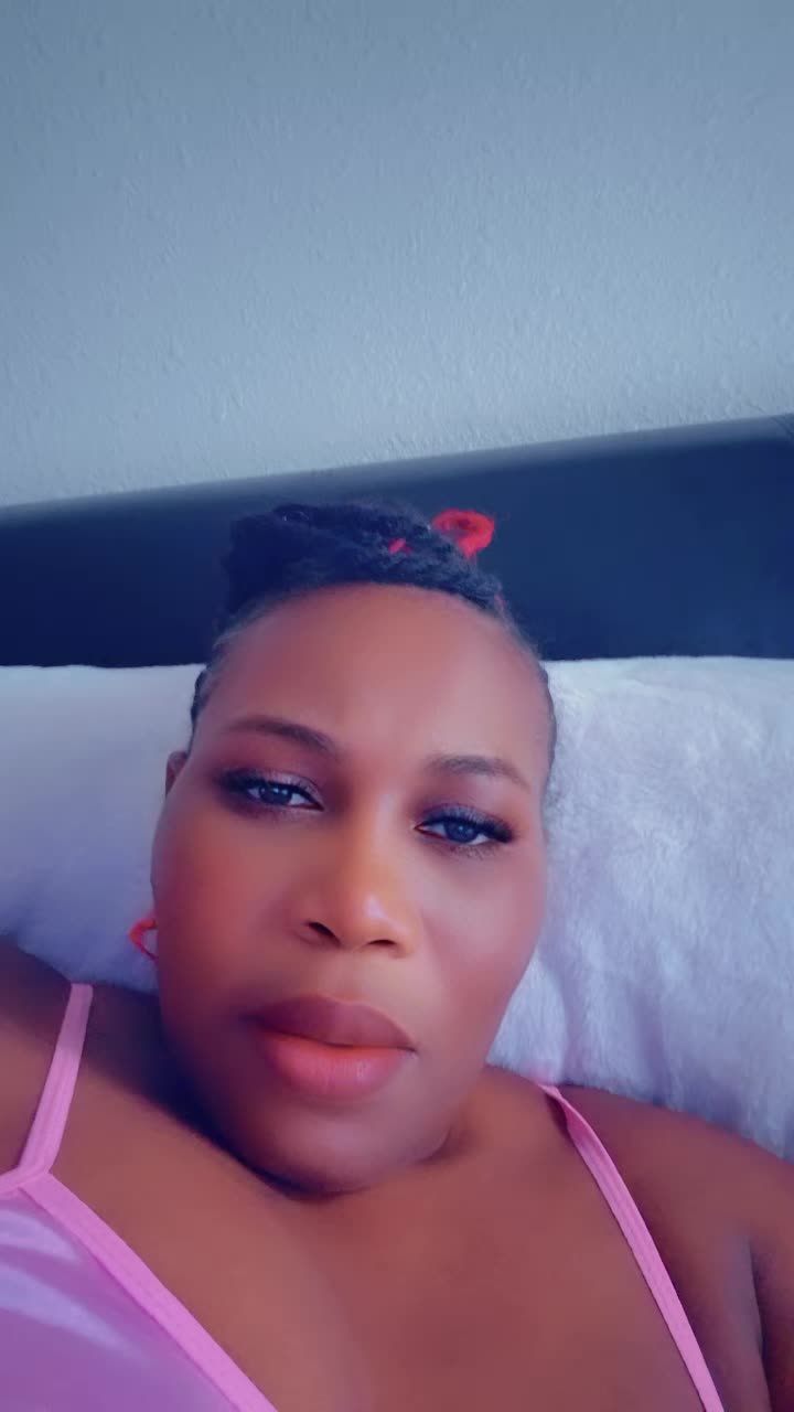 @motherof 7