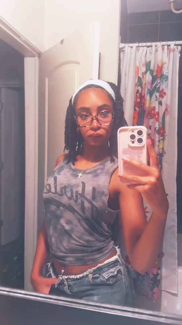 @siauna