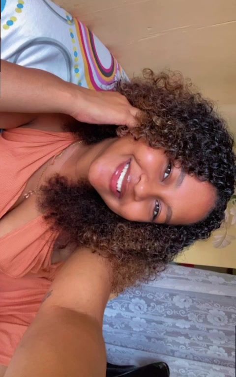 @Elizabeth🌼
