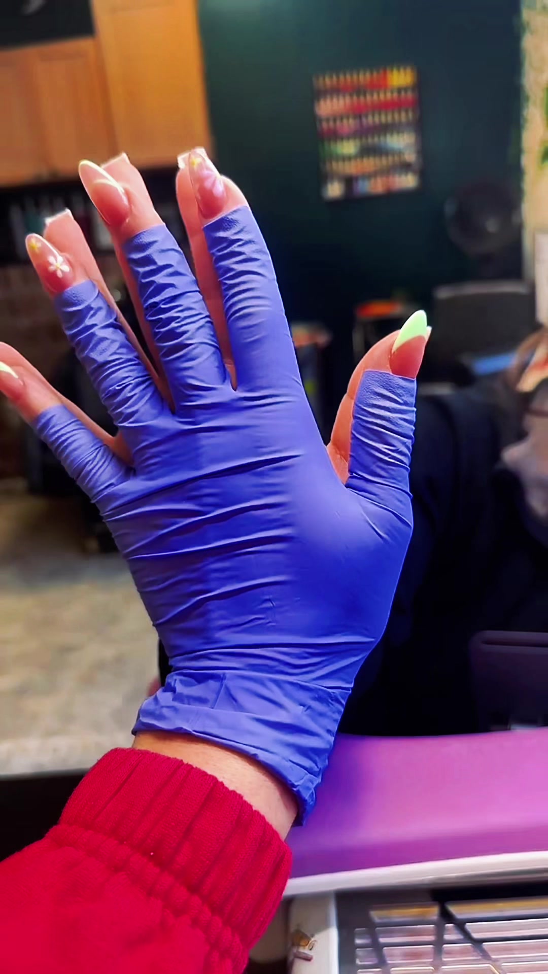 @_nails_by_cece