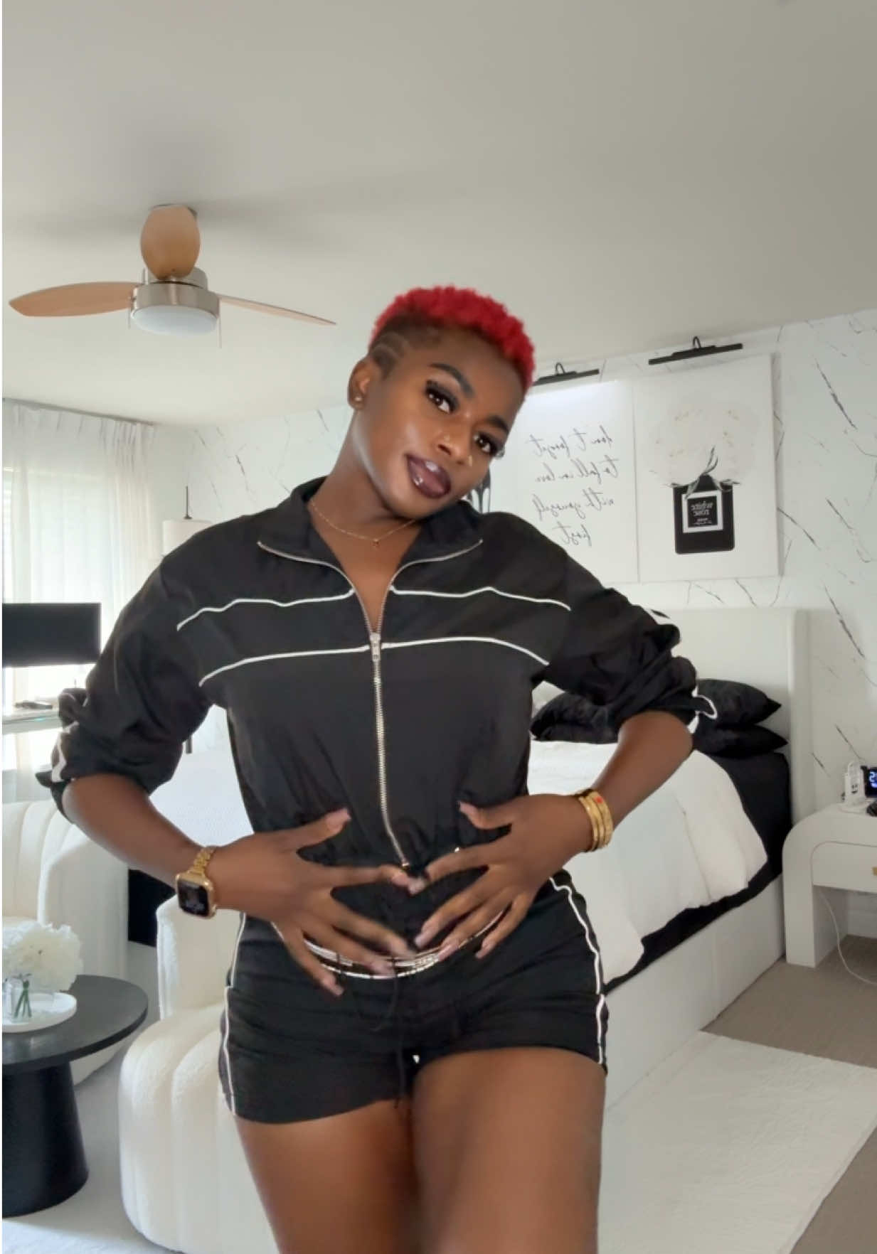 @cyndolly8