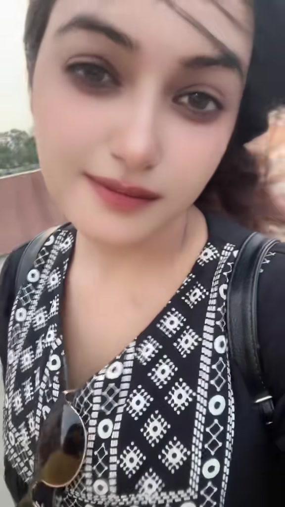 @दिपा🤭😘🧚🏻♀️💎🕉️🪭🏕️🙈