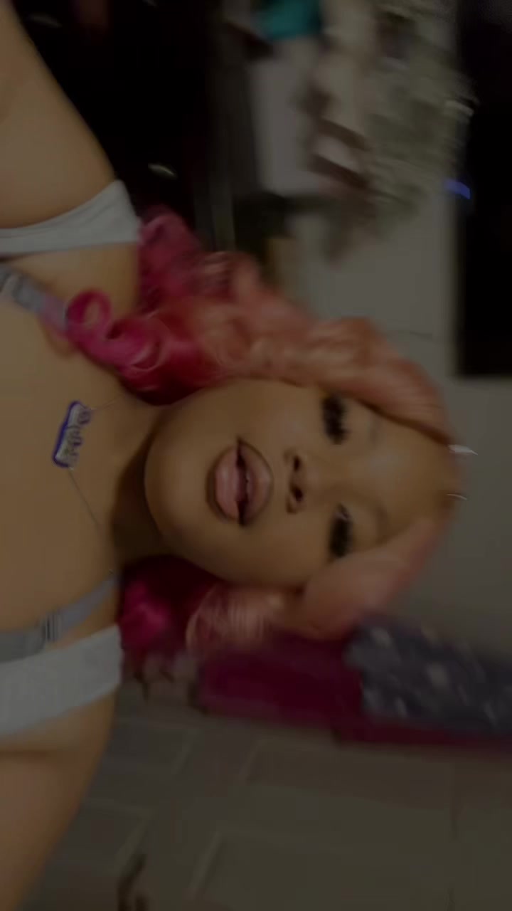 @Misspsychoo.