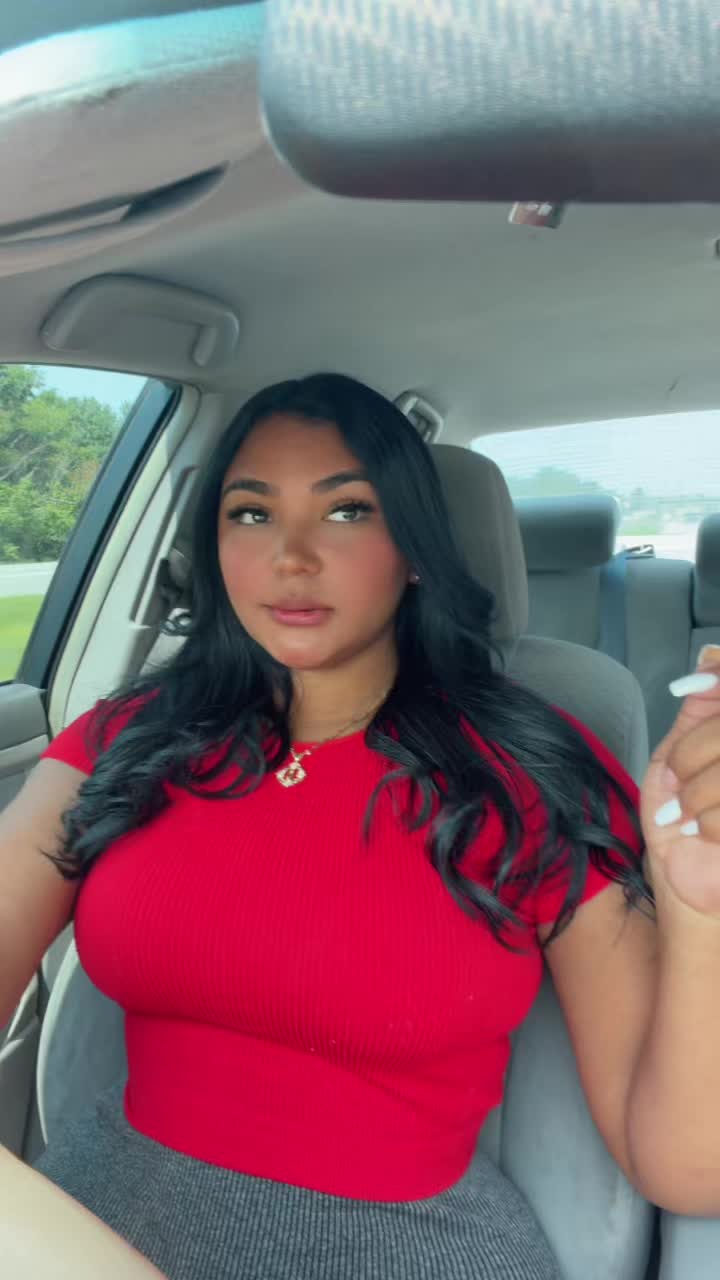 @Kelly Jhoana🧜♀️🍂🌸