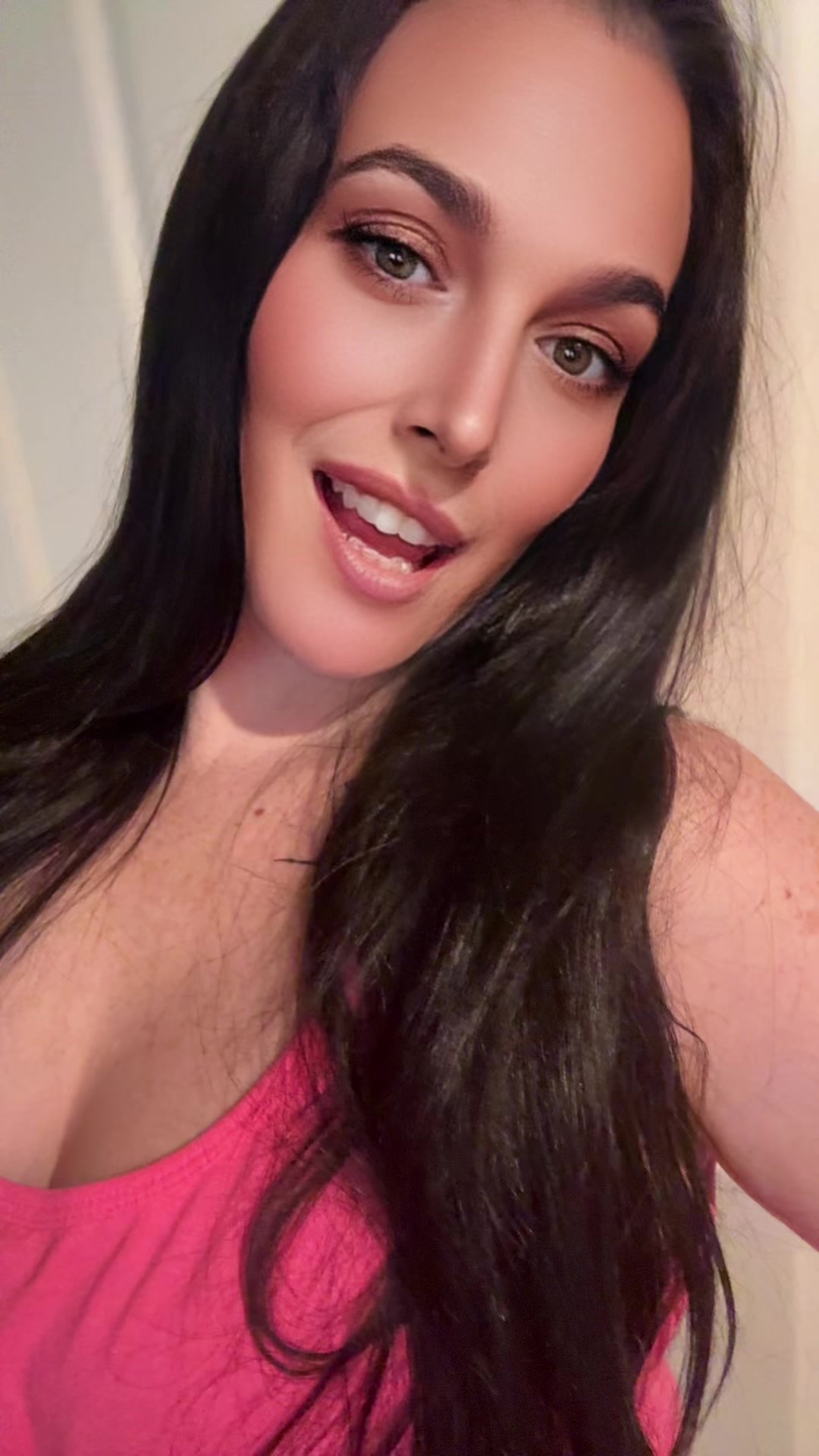@✨KAYLA LEE✅✨