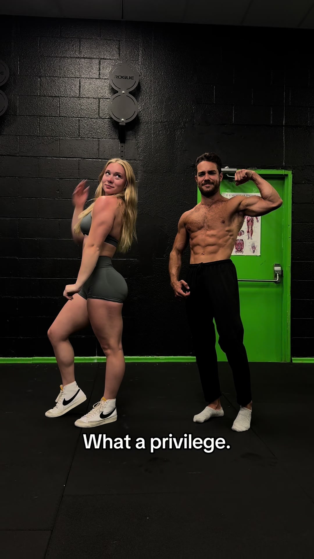 @zoie_fit