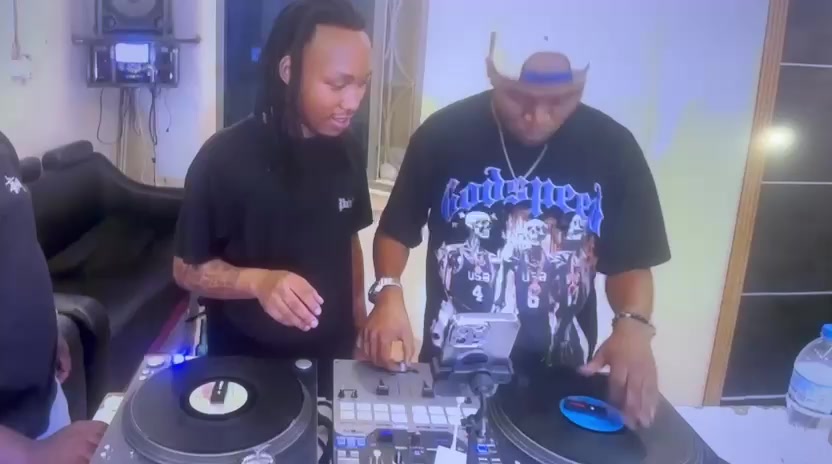 @DJ DEA