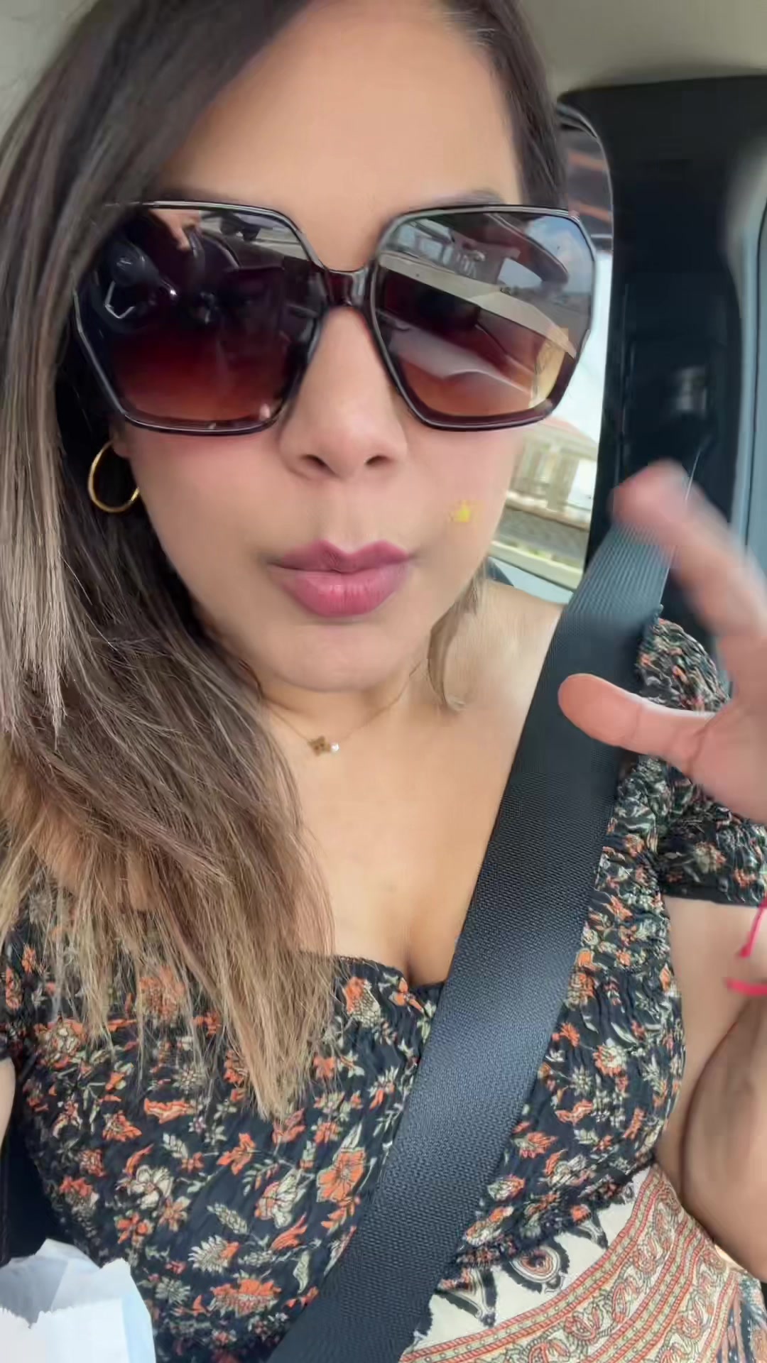 @L.N Ana Lau